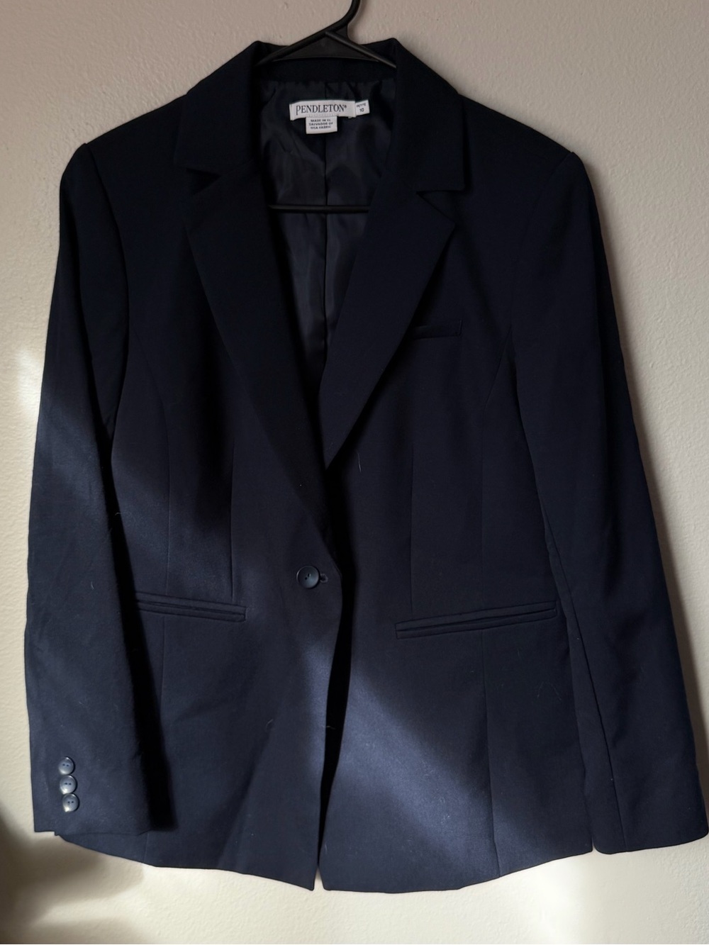 Pendleton 100% Wool Petite 10 Navy Blazer Tailored Classic Single Button Jacket